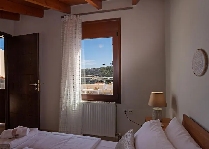 Ellovos With Private Pool Rethymno