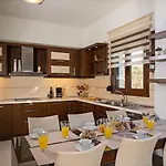 Ellovos With Private Pool Villa *