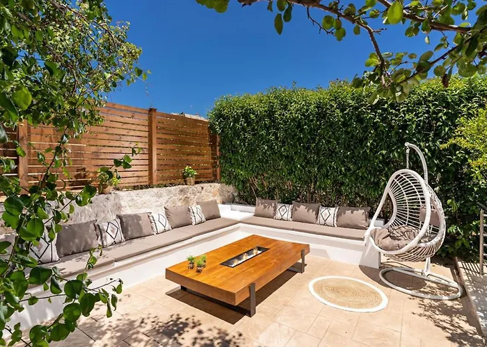 Ellovos With Private Pool Вилла *