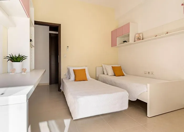 Ellovos With Private Pool Вилла *