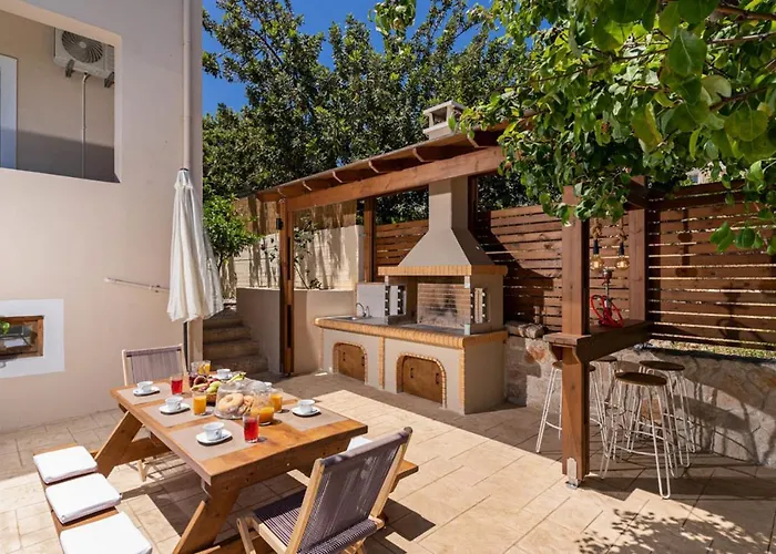 Вилла Ellovos With Private Pool