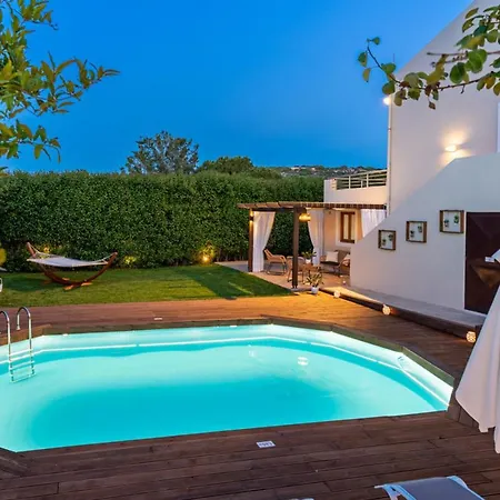 Ellovos With Private Pool 别墅 罗希姆诺